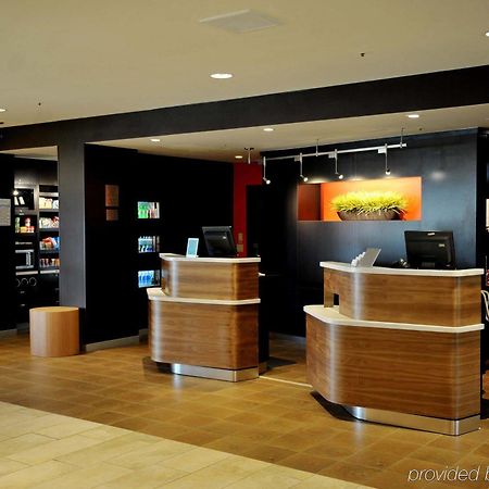 Courtyard By Marriott Dallas-Fort Worth/Bedford Zewnętrze zdjęcie