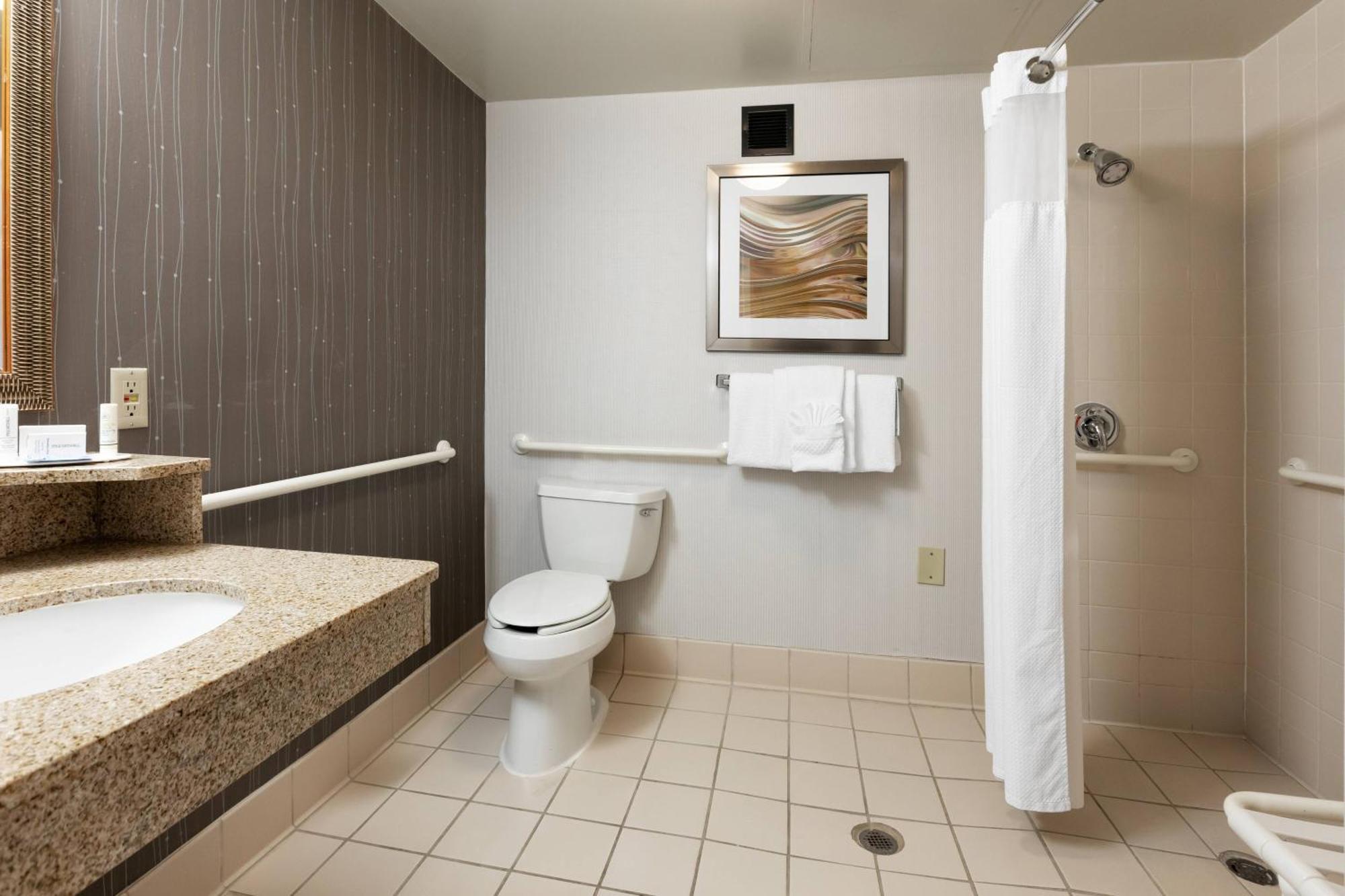 Courtyard By Marriott Dallas-Fort Worth/Bedford Zewnętrze zdjęcie