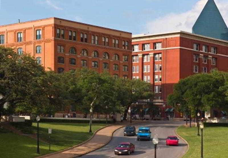 Courtyard By Marriott Dallas-Fort Worth/Bedford Zewnętrze zdjęcie